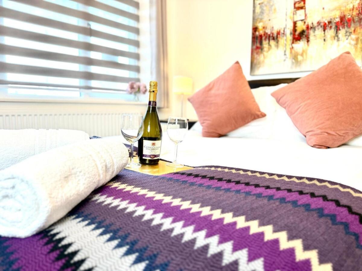 Walnut Luxurious 2-Bedroom With Ensuite - Parking, Netflix, Wifi - Close To Oxford, Bicester & Blenheim Palace Kidlington Exteriér fotografie